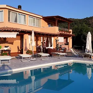 Guest house Li Muntigeddi, San Teodoro (Sardinia)