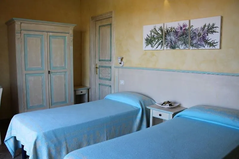Hotel Lu Pitrali San Teodoro   San Teodoro (Sardinia)