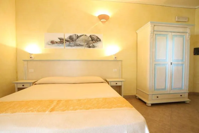 Hotel Lu Pitrali San Teodoro