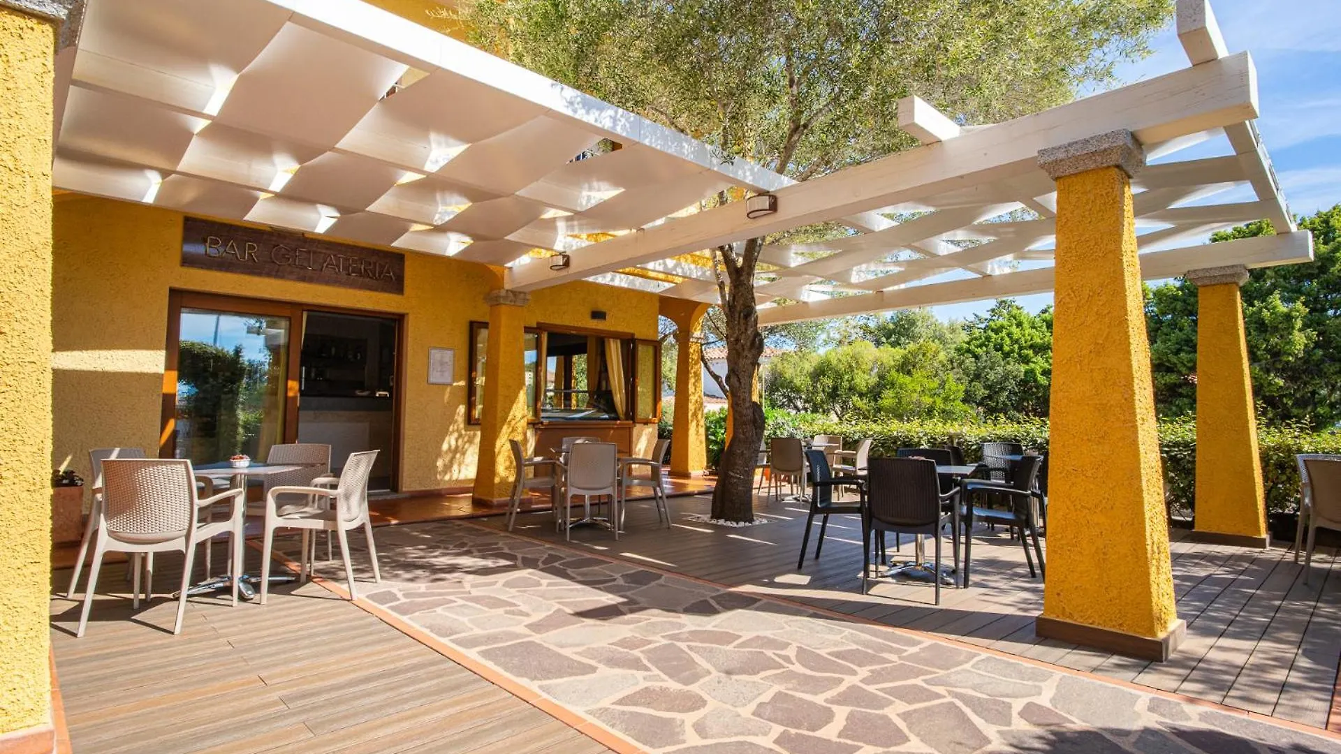 ***  Hotel Lu Pitrali San Teodoro  Italy